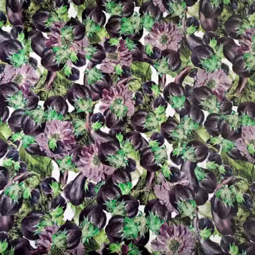 włoski jedwab w bakłażany na białym tle satyna z elastanem