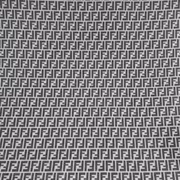 włoska tkanina żakardowa szary żakard sygnowany logotypem premium materiały do szycia luksusowych marynarek