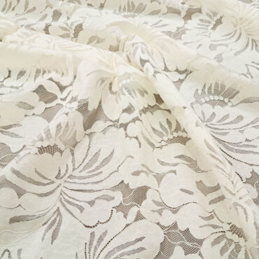 Koronka koderowa duże kwiaty ivory tencel z poliestrem